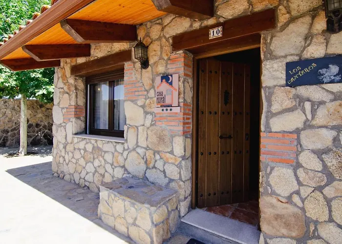 Holiday home Cantaros. Zarapicos